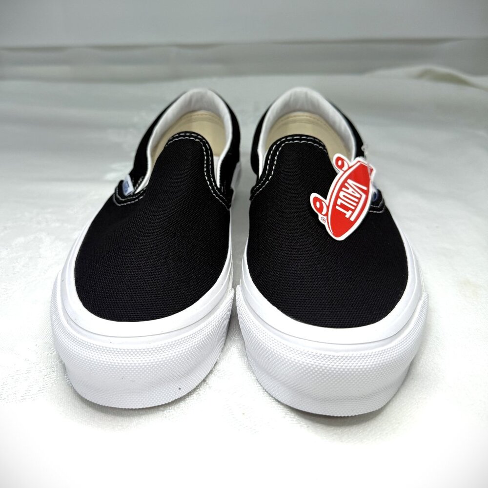 Vans VAULT OG Classic Slip On Premium Skate Shoe Black Size 4 Men/5.5 Women  New